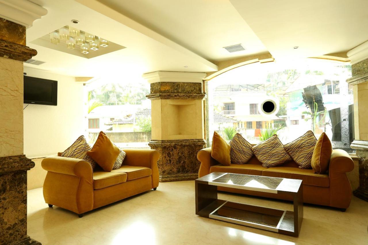 Emarald Hotel Cochin Kochi Extérieur photo