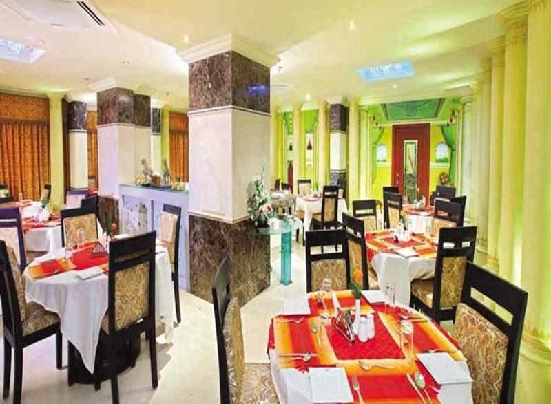 Emarald Hotel Cochin Kochi Extérieur photo