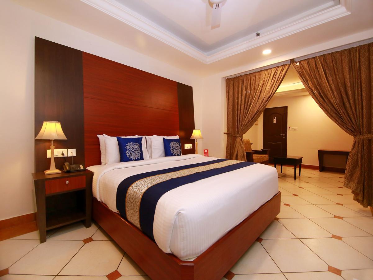 Emarald Hotel Cochin Kochi Extérieur photo