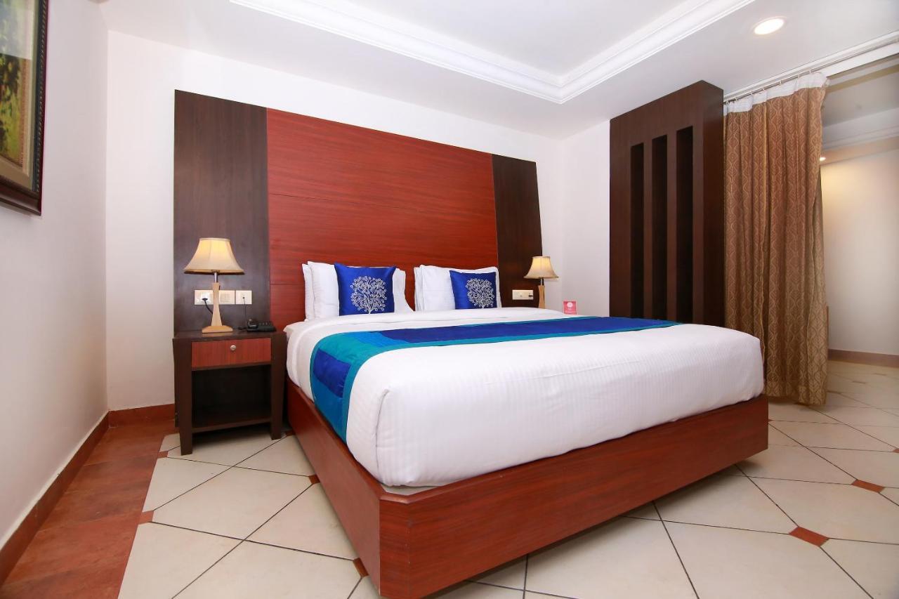 Emarald Hotel Cochin Kochi Extérieur photo
