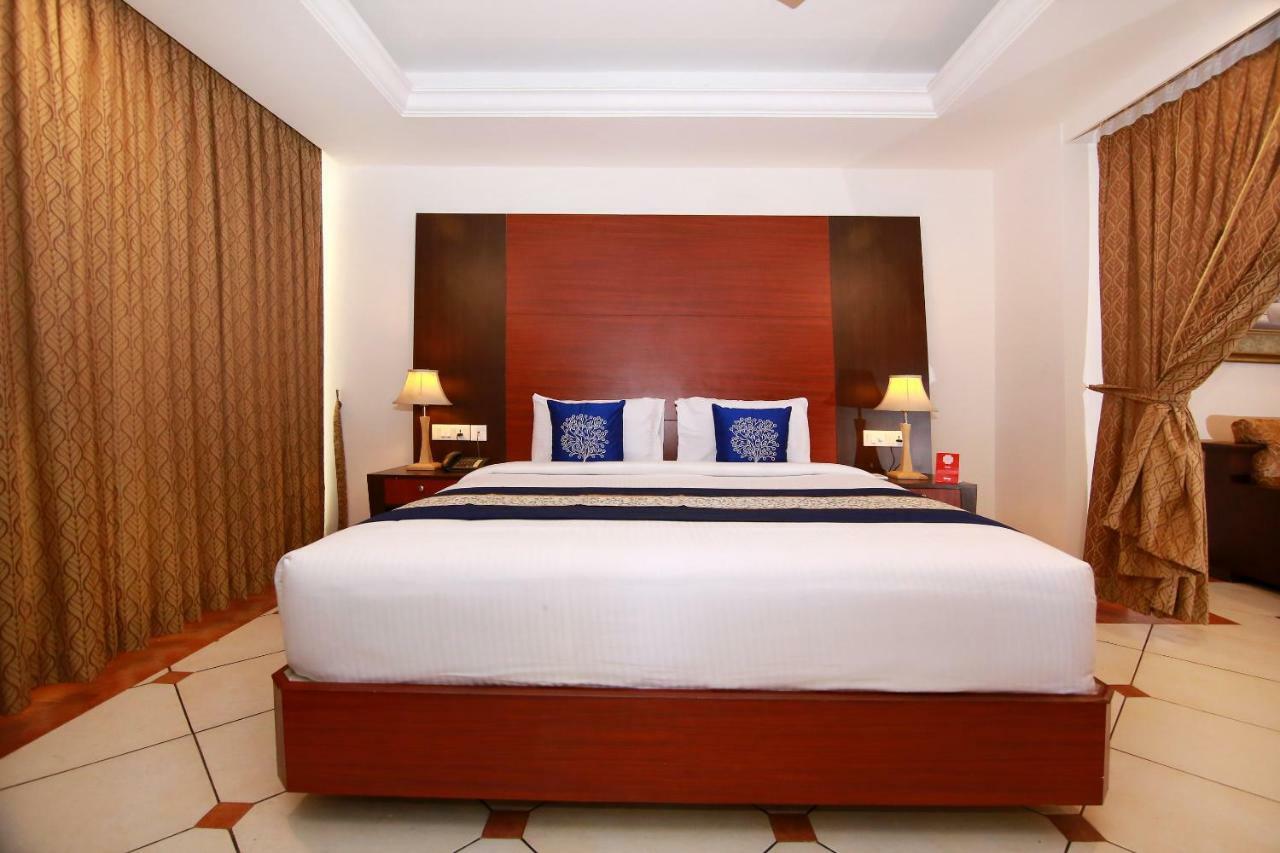 Emarald Hotel Cochin Kochi Extérieur photo